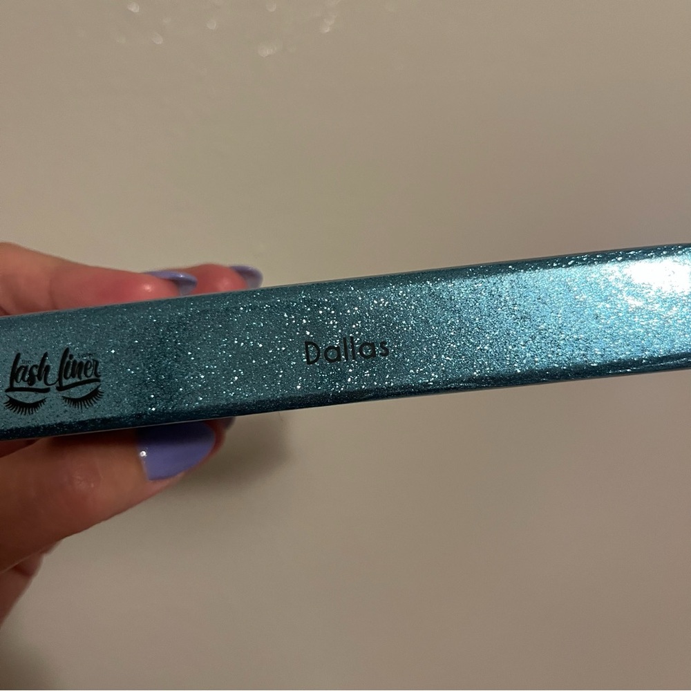 Magnetic lashes - Picture 3 of 3